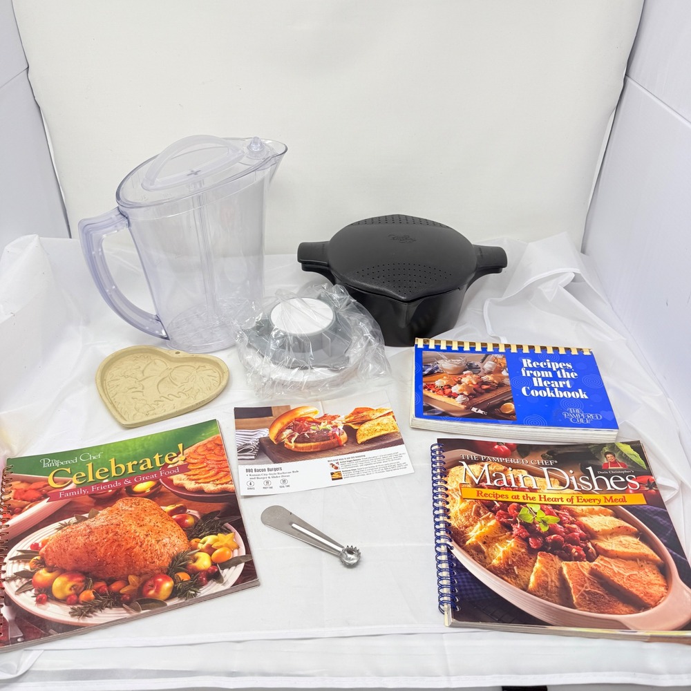 Pampered Chef Lot 2L Pitcher Micro-Cooker Burger Press Stoneware Mold Cookbooks